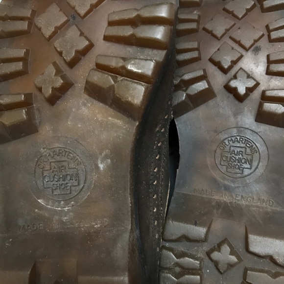 Vintage brown wingtip dr martens made in England - Picture 2 of 4